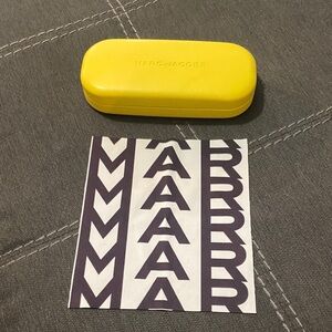 NEW Marc Jacobs Vibrant Yellow Eyewear Case with cloth